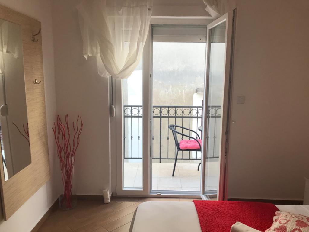 Apartments Ka - Ro Bibinje Luaran gambar