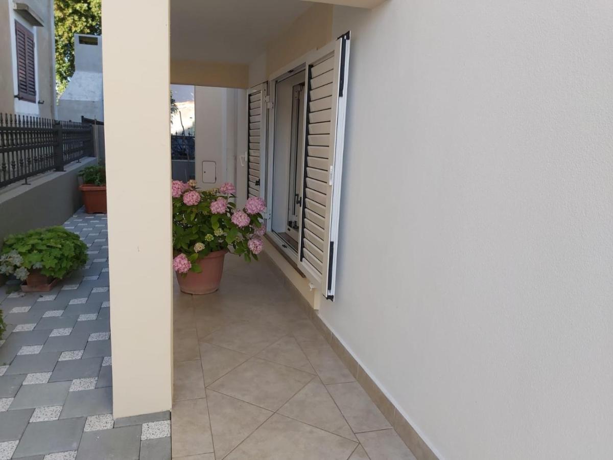 Apartments Ka - Ro Bibinje Luaran gambar