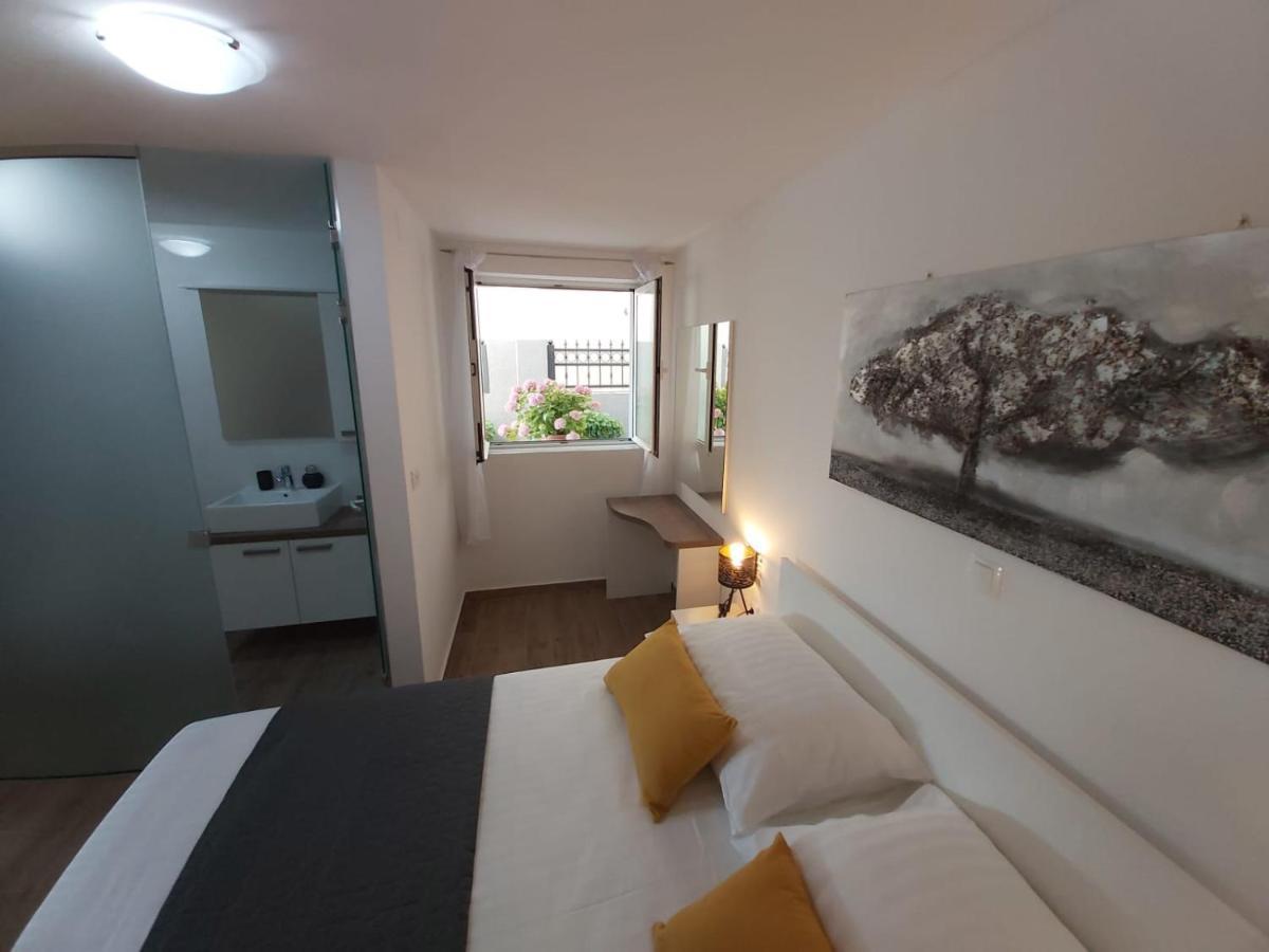 Apartments Ka - Ro Bibinje Luaran gambar