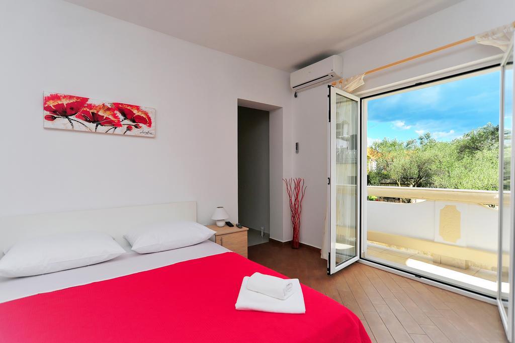 Apartments Ka - Ro Bibinje Bilik gambar