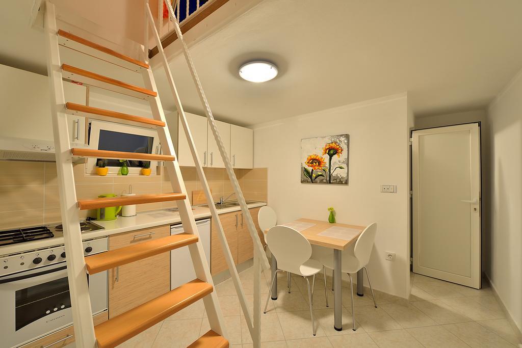 Apartments Ka - Ro Bibinje Bilik gambar