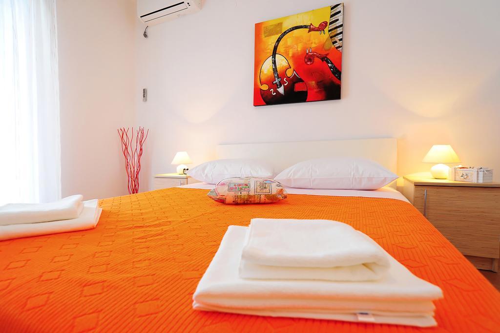 Apartments Ka - Ro Bibinje Bilik gambar