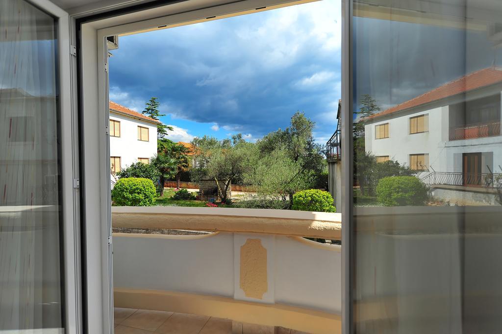 Apartments Ka - Ro Bibinje Bilik gambar