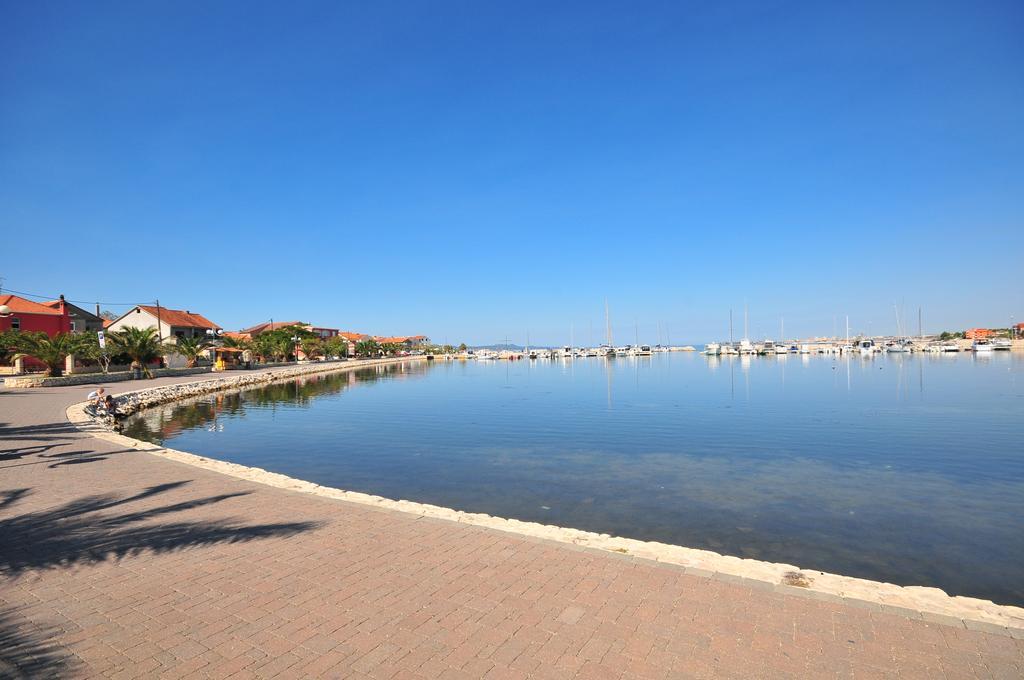Apartments Ka - Ro Bibinje Luaran gambar