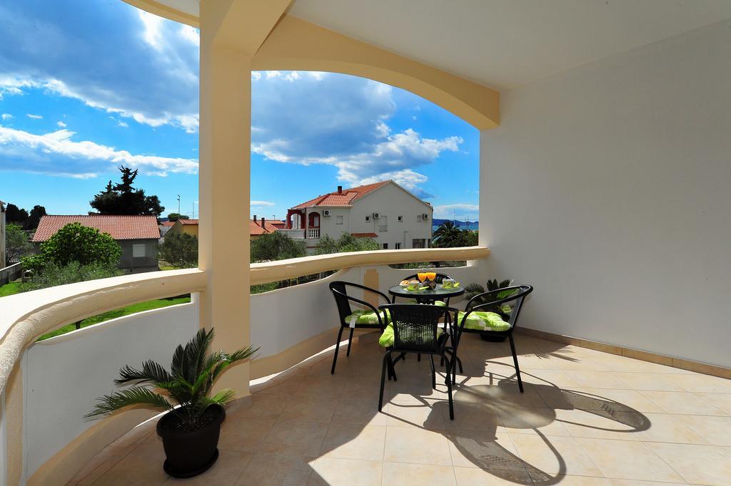 Apartments Ka - Ro Bibinje Luaran gambar