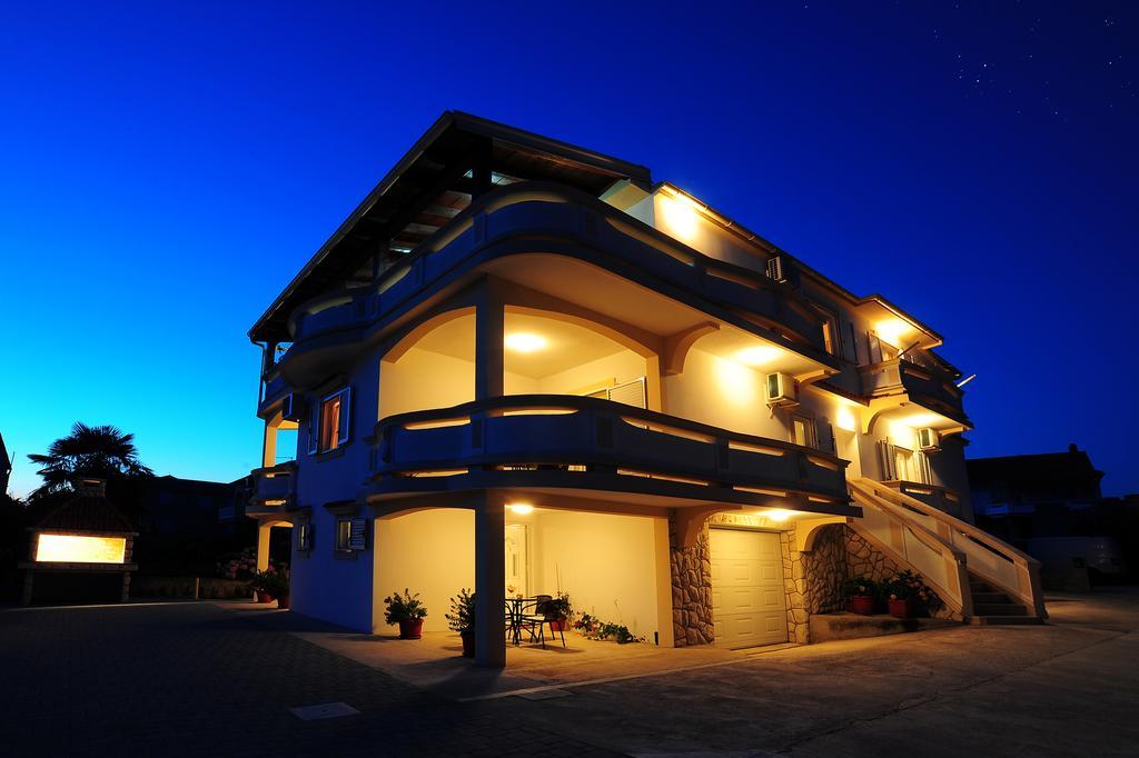 Apartments Ka - Ro Bibinje Luaran gambar