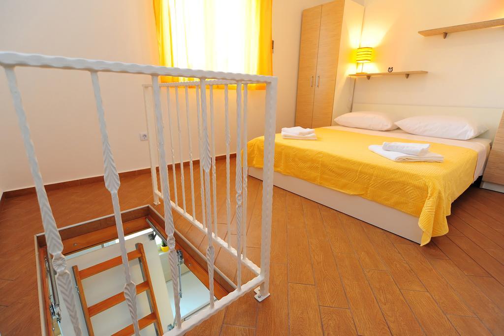 Apartments Ka - Ro Bibinje Bilik gambar