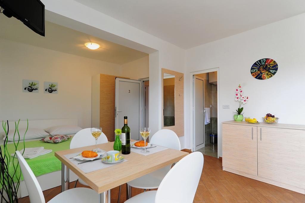 Apartments Ka - Ro Bibinje Bilik gambar