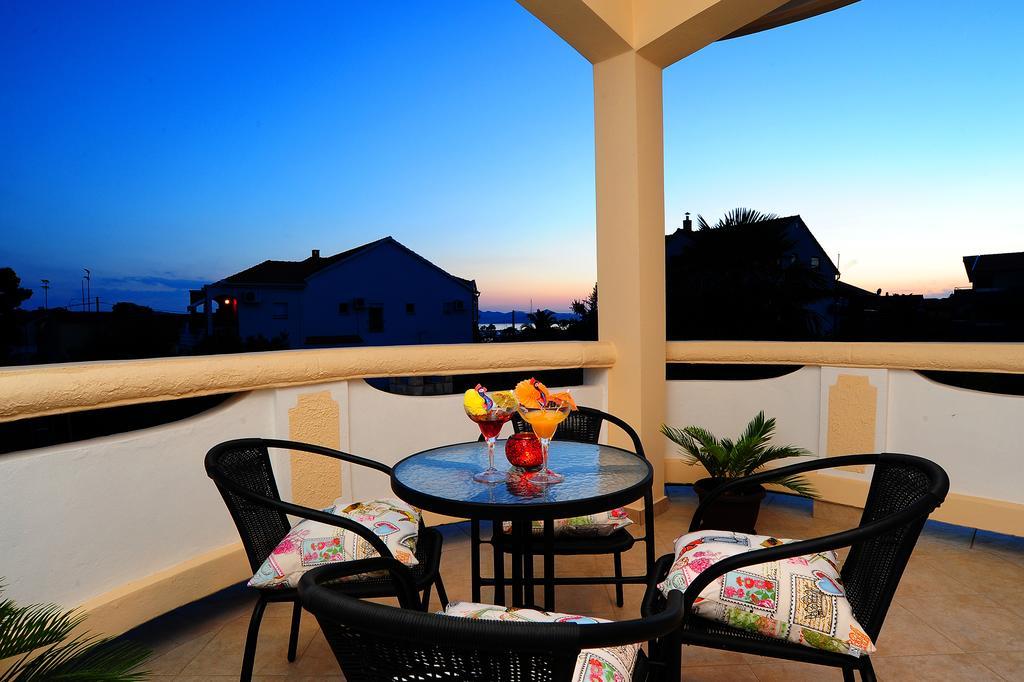 Apartments Ka - Ro Bibinje Bilik gambar