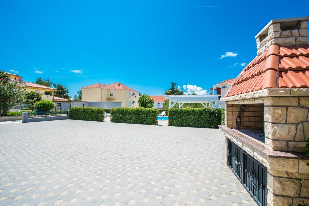Apartments Ka - Ro Bibinje Luaran gambar