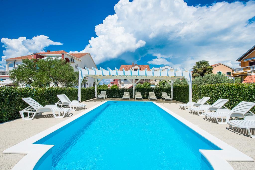 Apartments Ka - Ro Bibinje Luaran gambar